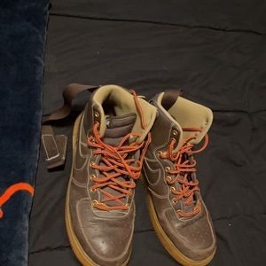 Nike Air Force 1’s size 10